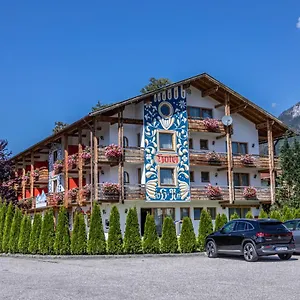 https://alpenhotel-brennerbascht.com-bavaria.com